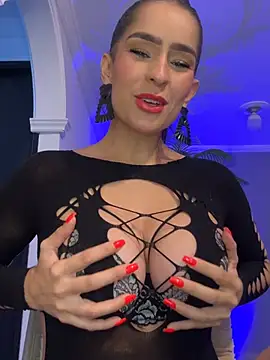 Snapshot of Mau_White chatting on 30, 6, 2026 Mau White online show from 30, 6, 2026