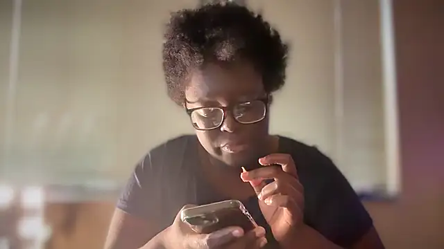 Yagurl  west online show from 31, 1, 2025