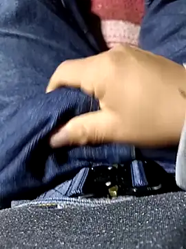 Rayito6969xh online show from 26, 2, 2026