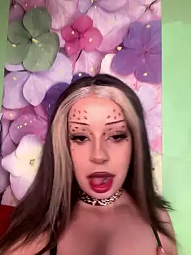 Snapshot of Katalinastarr chatting on 8, 1, 2026 Katalinastarr online show from 8, 1, 2026