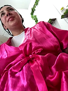 Snapshot of my-kitty chatting on 14, 11, 2025 my-kitty online show from 14, 11, 2025