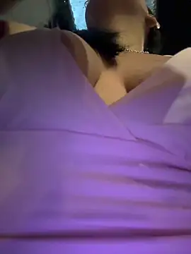 Snapshot of my-kitty chatting on 17, 11, 2025 my-kitty online show from 17, 11, 2025