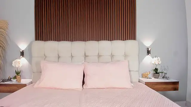 sofi potter  online show from 11, 4, 2026