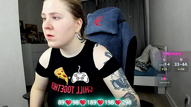 Olivia Munk online show from 7, 1, 2026