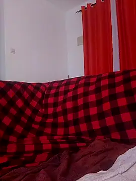 Snapshot of Kamdollie chatting on 6, 1, 2025 Kamdollie online show from 6, 1, 2025