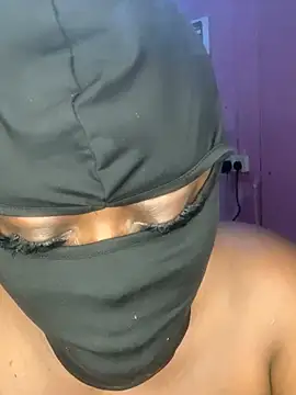 sweet1111 online show from 12, 12, 2024