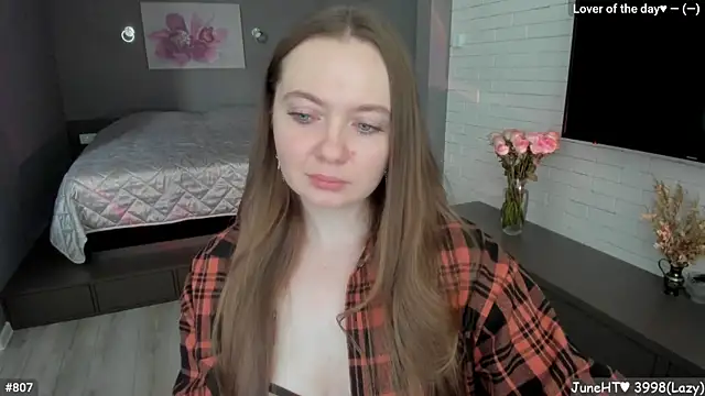 Snapshot of LizaGost chatting on 18, 6, 2026 LizaGost online show from 18, 6, 2026
