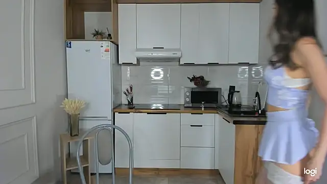 missliiaa online show from 12, 4, 2026