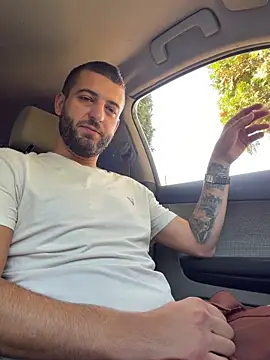 ElChapoGuzman95 online show from 3, 11, 2025