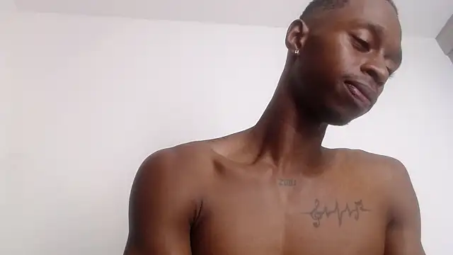 Snapshot of drake_brwon_23 chatting on 12, 1, 2026 drake brwon 23 online show from 12, 1, 2026