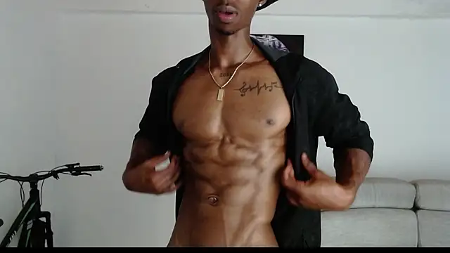 Snapshot of drake_brwon_23 chatting on 2, 5, 2026 drake brwon 23 online show from 2, 5, 2026
