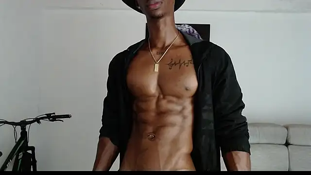 Snapshot of drake_brwon_23 chatting on 3, 5, 2026 drake brwon 23 online show from 3, 5, 2026