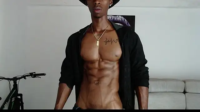 Snapshot of drake_brwon_23 chatting on 5, 5, 2026 drake brwon 23 online show from 5, 5, 2026