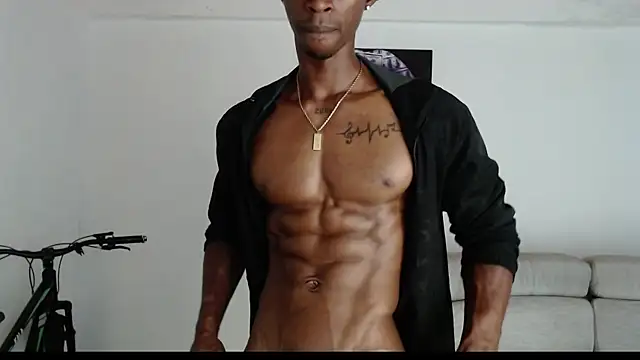 Snapshot of drake_brwon_23 chatting on 8, 6, 2026 drake brwon 23 online show from 8, 6, 2026