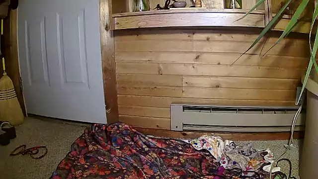 lyra rose online show from 25, 1, 2025