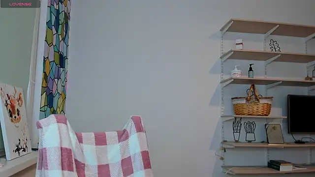 Peggy Beauty online show from 5, 11, 2025