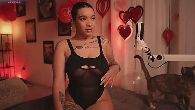 HannahW  online show from 18, 2, 2026