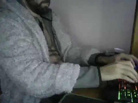 joaodias 97 online show from 5, 1, 2025