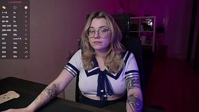 RemyCute online show from 15, 12, 2024