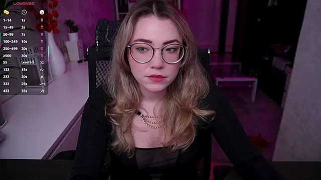 RemyCute online show from 29, 11, 2025