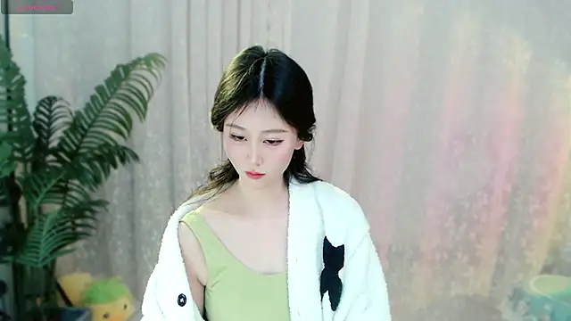 Snapshot of Aimee-520 chatting on 2, 2, 2026 Aimee-520 online show from 2, 2, 2026