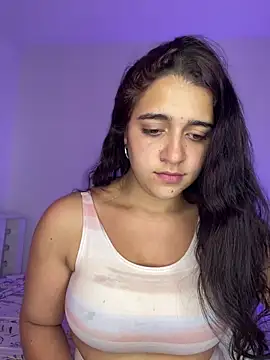 Alicia Ruiz online show from 13, 11, 2025