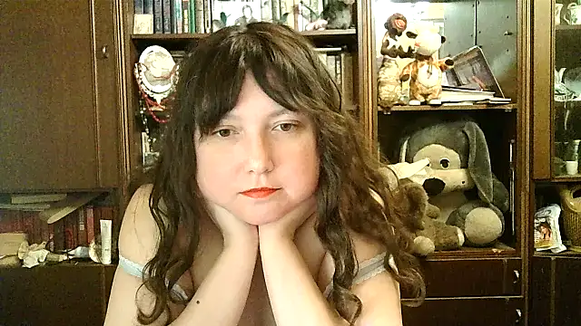 Snapshot of CarrieQPeach chatting on 5, 1, 2025 CarrieQPeach online show from 5, 1, 2025