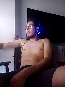 Mateusoliver7 online show from 8, 4, 2026