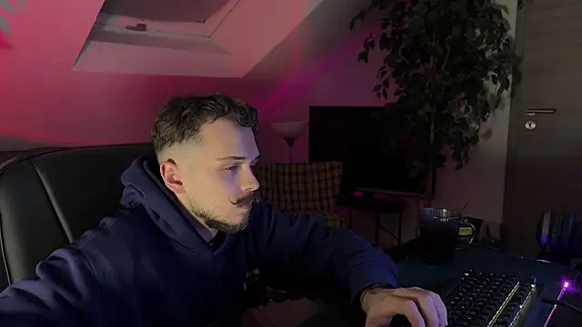 naked psy online show from 23, 2, 2026