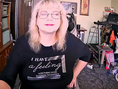 Snapshot of LOLA8888 chatting on 19, 9, 2025 LOLA8888 online show from 19, 9, 2025