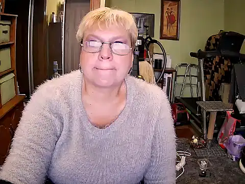 Snapshot of LOLA8888 chatting on 26, 10, 2025 LOLA8888 online show from 26, 10, 2025