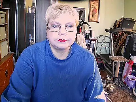 Snapshot of LOLA8888 chatting on 31, 10, 2025 LOLA8888 online show from 31, 10, 2025