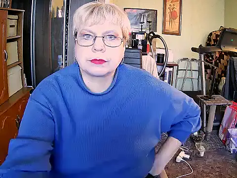 Snapshot of LOLA8888 chatting on 2, 11, 2025 LOLA8888 online show from 2, 11, 2025