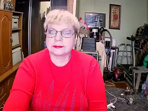 Snapshot of LOLA8888 chatting on 6, 11, 2025 LOLA8888 online show from 6, 11, 2025