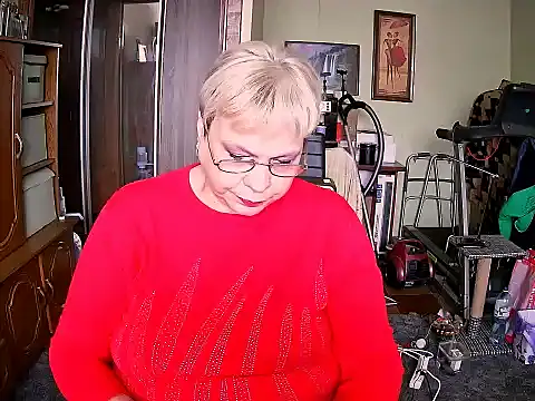 Snapshot of LOLA8888 chatting on 7, 11, 2025 LOLA8888 online show from 7, 11, 2025