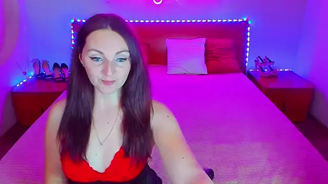 Snapshot of MagicEyess chatting on 6, 12, 2024 MagicEyess online show from 6, 12, 2024