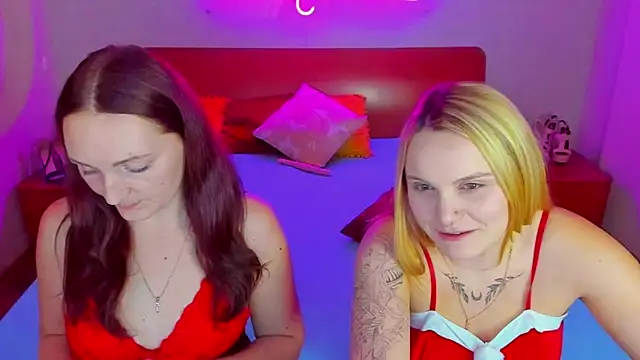 Snapshot of MagicEyess chatting on 4, 1, 2025 MagicEyess online show from 4, 1, 2025