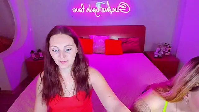 Snapshot of MagicEyess chatting on 5, 2, 2025 MagicEyess online show from 5, 2, 2025