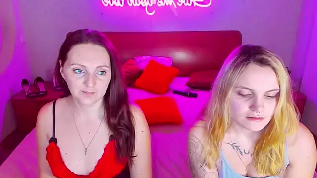 Snapshot of MagicEyess chatting on 6, 2, 2025 MagicEyess online show from 6, 2, 2025