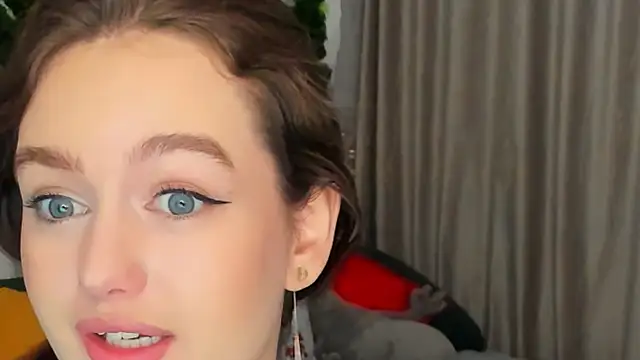 MiracleCurly online show from 29, 1, 2025