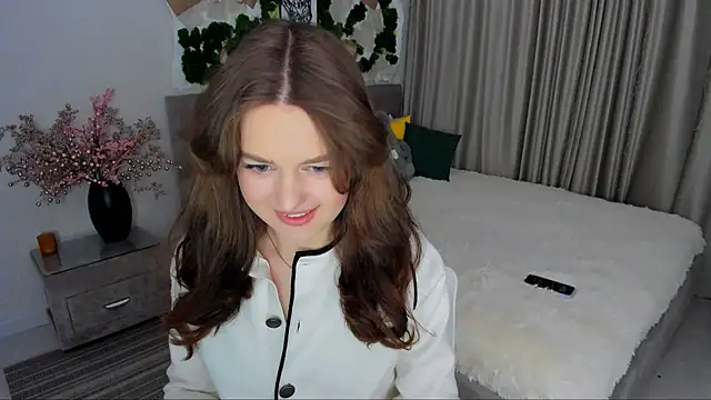 MiracleCurly online show from 22, 3, 2025