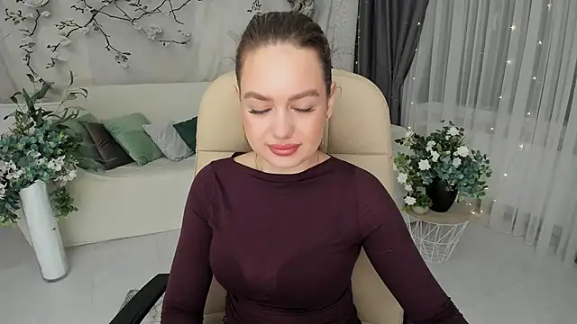 MiracleCurly online show from 11, 11, 2025