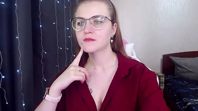 MissBrightShine online show from 16, 2, 2025