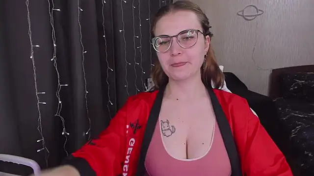 MissBrightShine online show from 19, 3, 2025