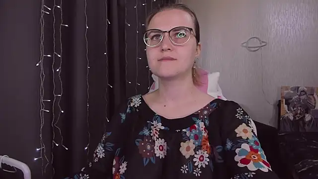 MissBrightShine online show from 11, 9, 2025