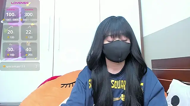 alonelove   online show from 5, 3, 2025