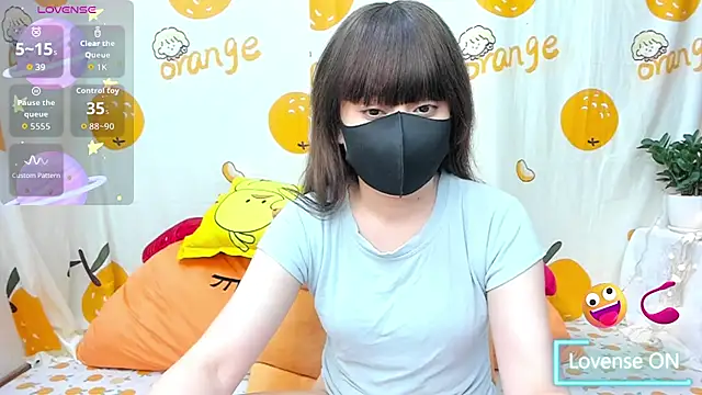 alonelove   online show from 14, 4, 2026