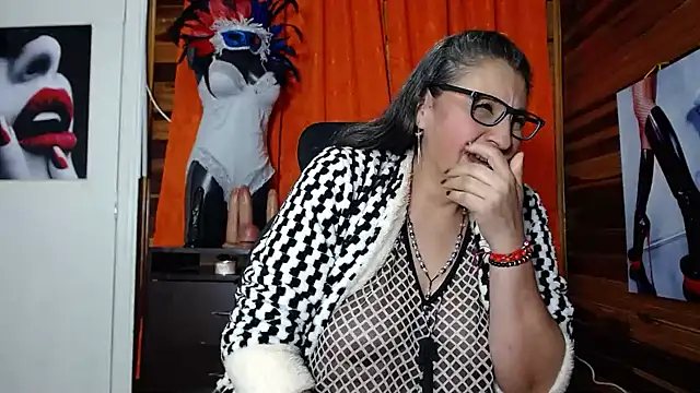 merlyna goldens online show from 24, 1, 2025