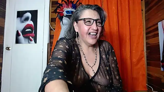 merlyna goldens online show from 6, 2, 2025