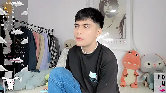 lucas cute online show from 20, 2, 2025